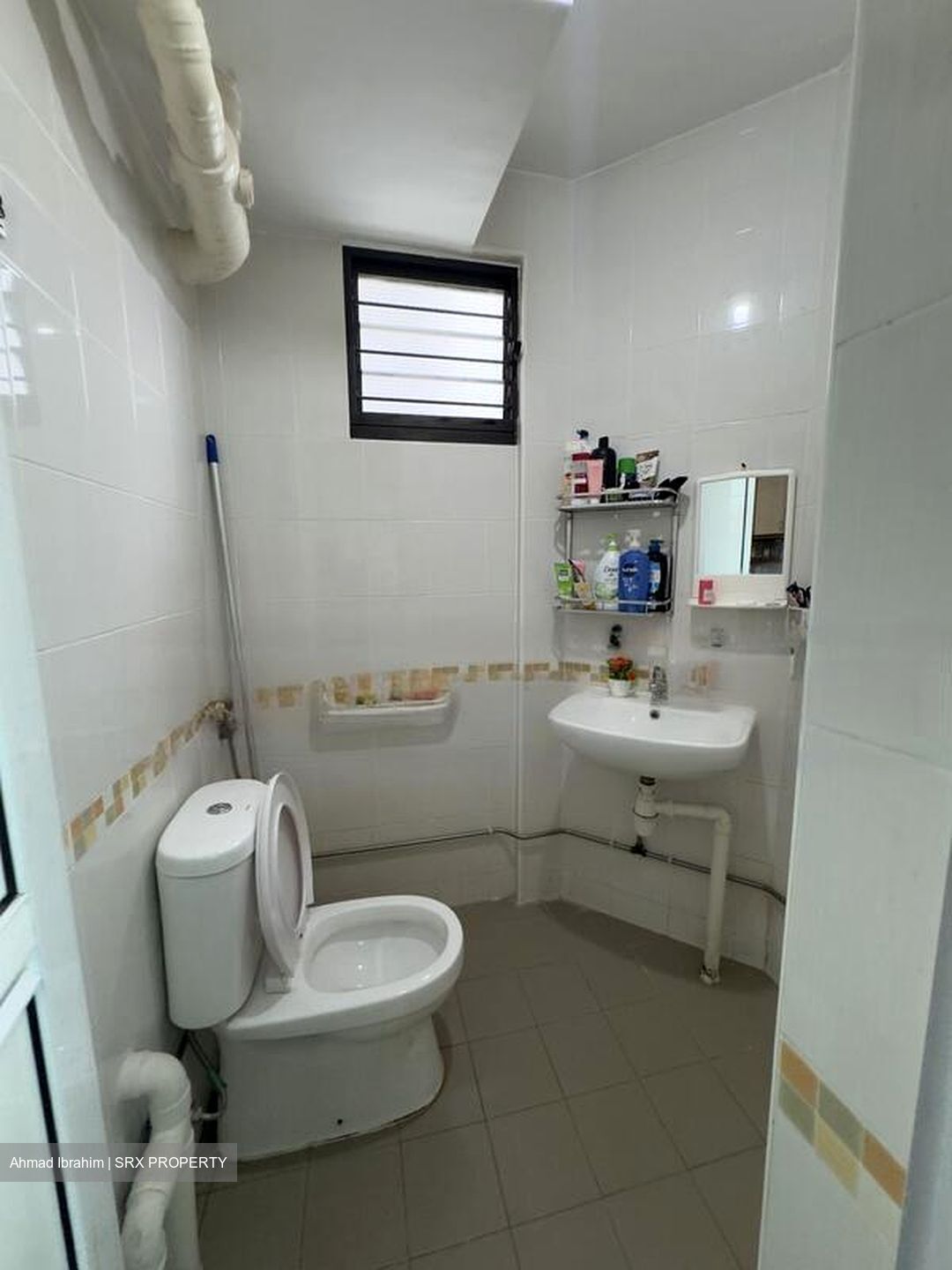 Blk 261 Jurong East Street 24 (Jurong East), HDB 3 Rooms #450439241